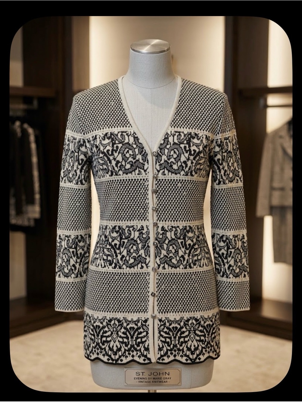 St. John Black & White rhinestone Knit Jacket sweater cardigan dress sz 4